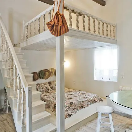 Karavana House Lägenhet Arkasa