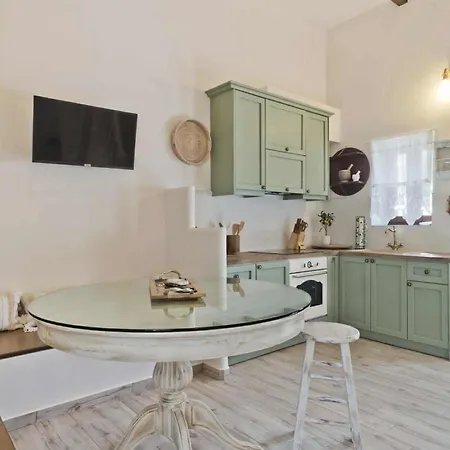 Karavana House Lägenhet Arkasa